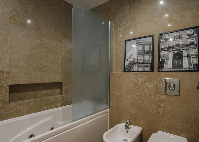 Geres - 3 Bedrooms In Alvalade