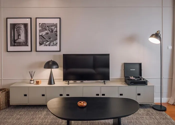 아파트 Geres - 3 Bedrooms In Alvalade *