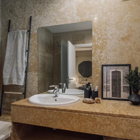 Apartamento Geres - 3 Bedrooms In Alvalade *
